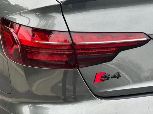 Used 2023 Audi S4 Premium Plus image 12