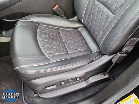 Used 2023 Buick Enclave Avenir w/ Avenir Technology Package image 16