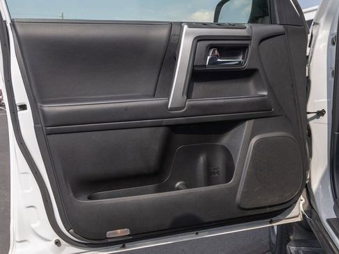 Used 2024 Toyota 4Runner SR5 image 15