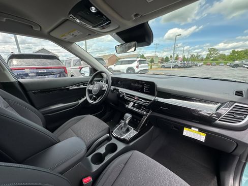 New 2026 Kia Seltos S AWD/4WD image 18