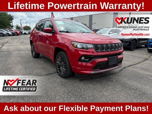 Used 2023 Jeep Compass Limited AWD/4WD image 3