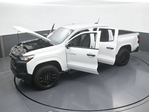 Used 2025 Chevrolet Colorado W/T w/ WT Custom Package RWD image 61