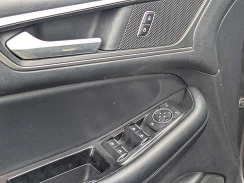 Used 2015 Ford Edge SEL w/ Equipment Group 201A FWD image 27