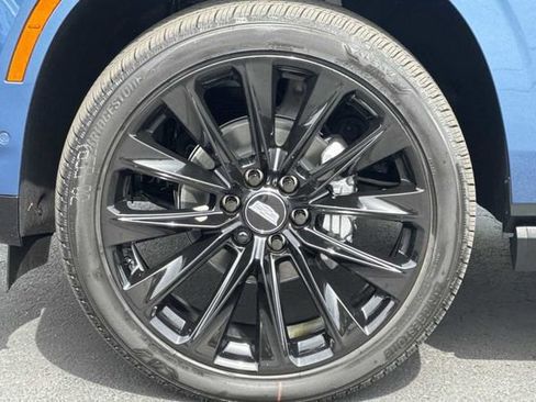 New 2026 Cadillac Escalade Platinum Sport w/ LPO, ONYX Package AWD/4WD image 26