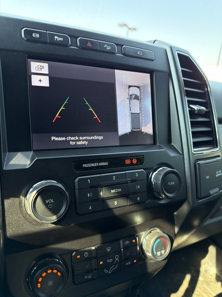Used 2019 Ford F250 XLT w/ XLT Premium Package AWD/4WD image 8