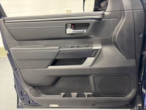 Used 2022 Toyota Tundra Platinum image 33