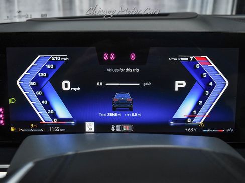 Used 2024 BMW ALPINA XB7 image 11