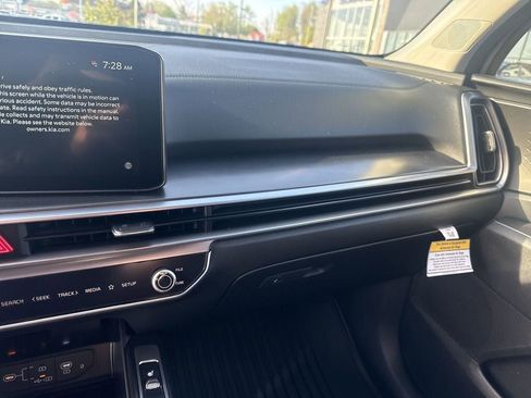 New 2026 Kia Sorento S AWD/4WD image 13