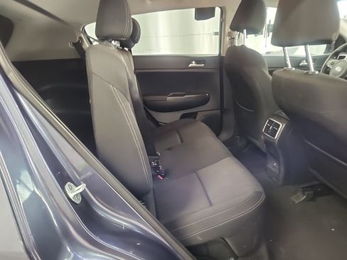 Used 2019 Kia Sportage LX FWD image 13