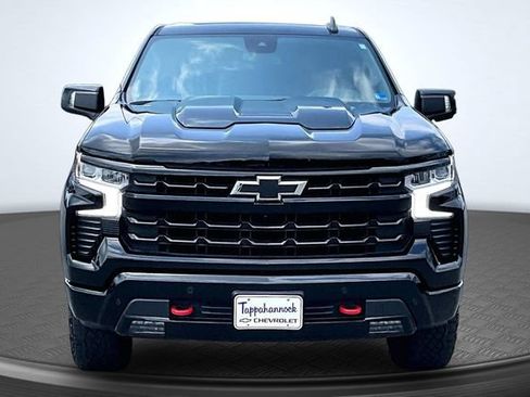 Used 2024 Chevrolet Silverado 1500 LT Trail Boss w/ LT Trail Boss Premium Package AWD/4WD image 2