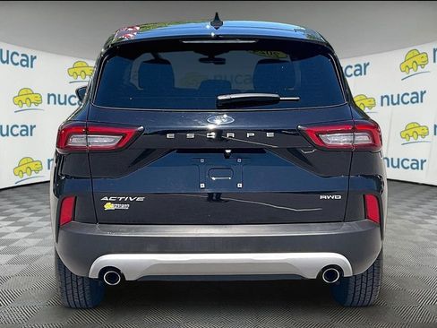 Used 2024 Ford Escape Active AWD/4WD image 5