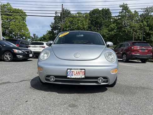 Used 2003 Volkswagen Beetle GLX FWD image 2