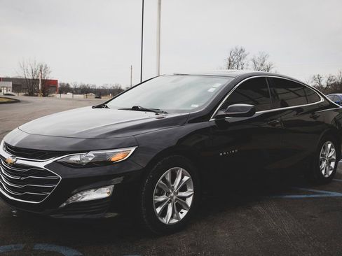 Used 2020 Chevrolet Malibu LT image 13