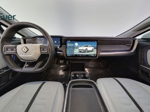 Used 2023 Rivian R1T Adventure AWD/4WD image 25