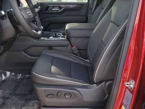 New 2026 GMC Yukon Elevation AWD/4WD image 6