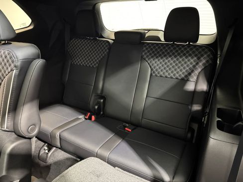 New 2026 GMC Acadia Denali w/ Super Cruise Package image 13