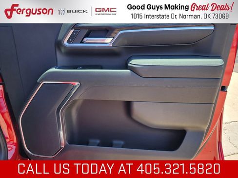 New 2026 GMC Sierra 2500 SLT w/ X31 Off-Road Package AWD/4WD image 37