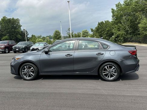 Used 2024 Kia Forte LXS w/ LXS Technology Package FWD image 22