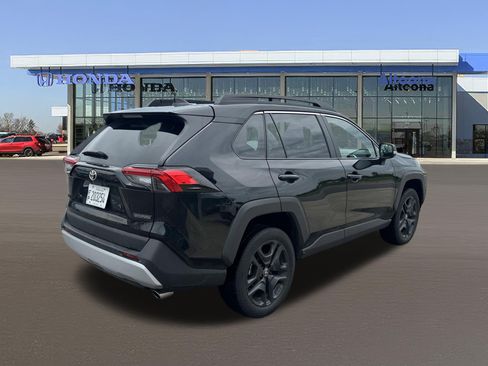Used 2024 Toyota RAV4 Adventure AWD/4WD image 4