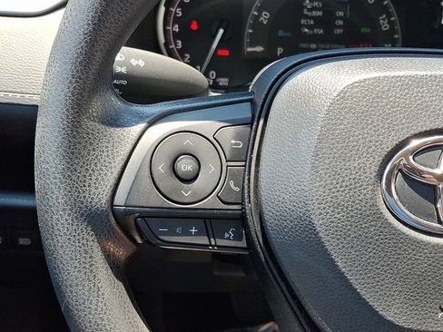 Used 2024 Toyota RAV4 XLE AWD/4WD image 19