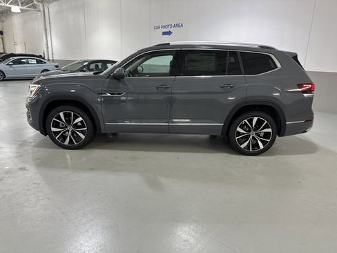 New 2026 Volkswagen Atlas SEL Premium R-Line AWD/4WD image 5