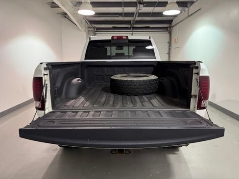 Used 2015 RAM 2500 Laramie w/ Convenience Group AWD/4WD image 8
