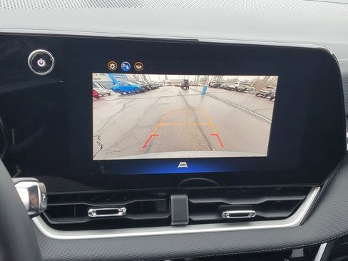 New 2026 Chevrolet Equinox LT image 22