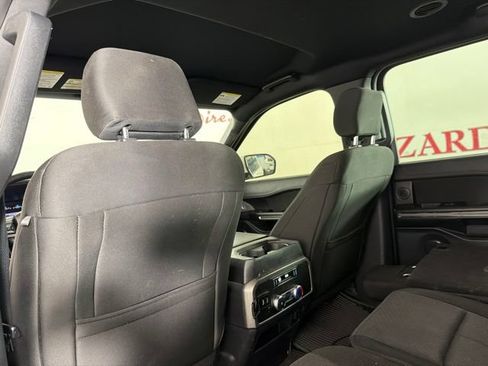Used 2018 Ford Expedition Max XLT RWD image 14