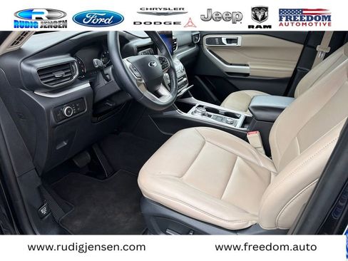 Used 2024 Ford Explorer XLT w/ Equipment Group 202A image 9