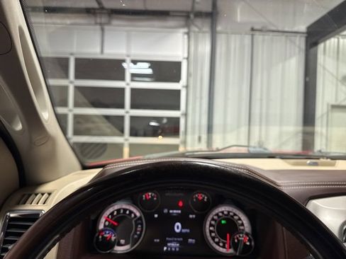 Used 2017 RAM 3500 Laramie image 7