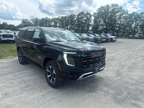 New 2026 GMC Yukon AT4 Ultimate AWD/4WD image 7