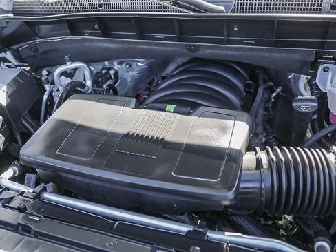 Used 2025 GMC Sierra 1500 AT4 image 27