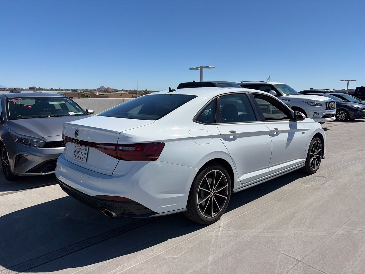 Used 2025 Volkswagen Jetta GLI Autobahn FWD image 2