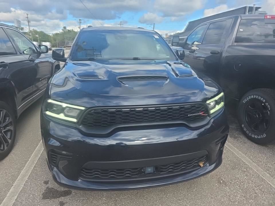 Used 2023 Dodge Durango GT AWD/4WD image 3