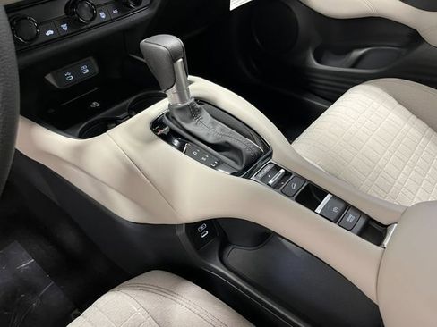 New 2026 Honda HR-V LX image 15