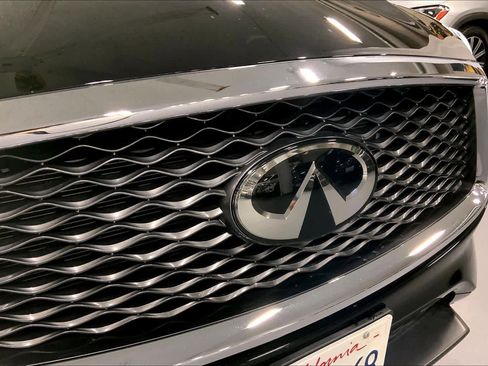 Used 2019 INFINITI QX50 Luxe w/ Navigation Package image 29