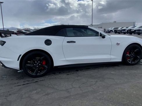 Used 2023 Chevrolet Camaro SS image 9