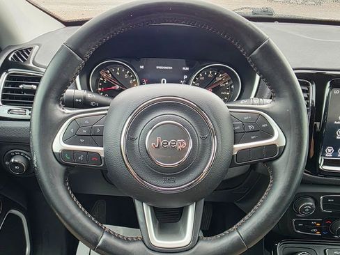 Used 2019 Jeep Compass Limited image 26
