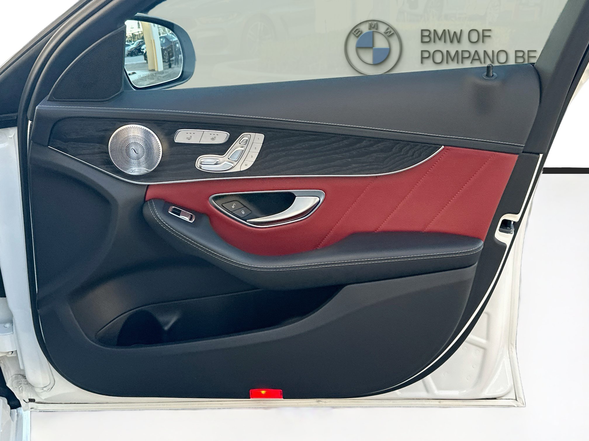Used 2015 Mercedes-Benz C 300 Sedan image 35