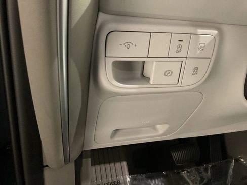 New 2026 Hyundai Palisade SE image 9