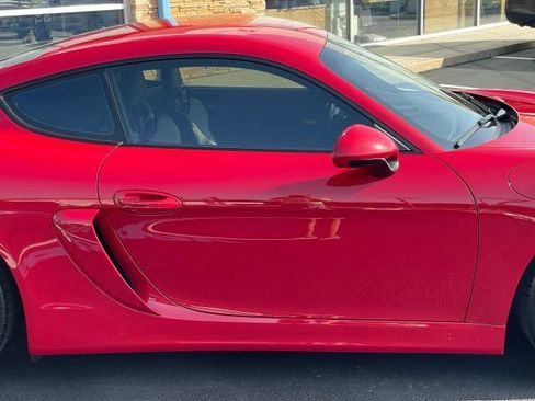 Used 2016 Porsche Cayman GT4 RWD image 16