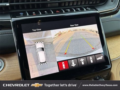 Used 2023 Jeep Grand Cherokee Summit image 25