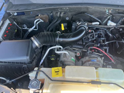 Used 2010 Jeep Liberty Sport AWD/4WD image 26
