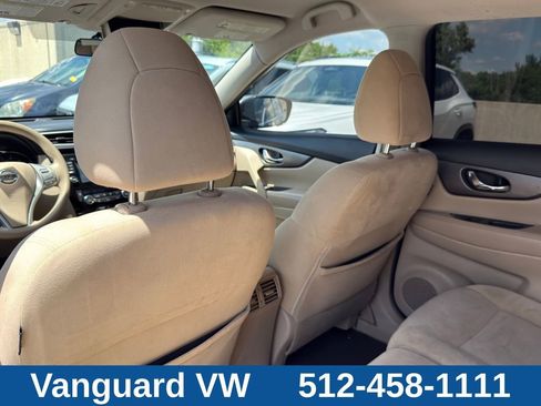 Used 2015 Nissan Rogue SV w/ SV Premium Package AWD/4WD image 24