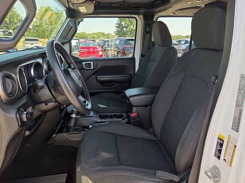 Used 2020 Jeep Wrangler Unlimited Sport AWD/4WD image 16