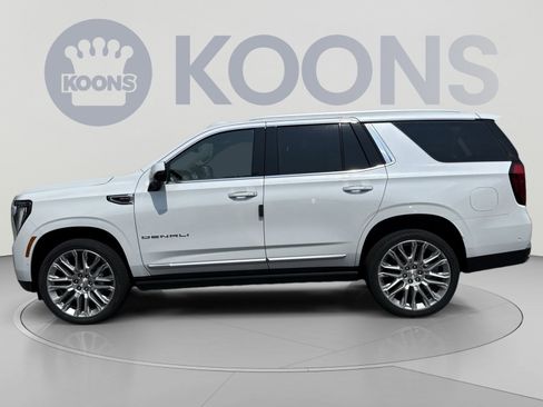 New 2026 GMC Yukon Denali w/ Denali Reserve Package AWD/4WD image 2