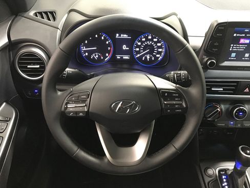 Used 2021 Hyundai Kona Night FWD image 6