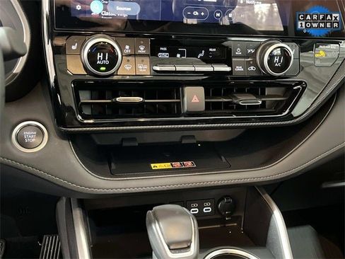 Used 2025 Toyota Highlander XSE image 33