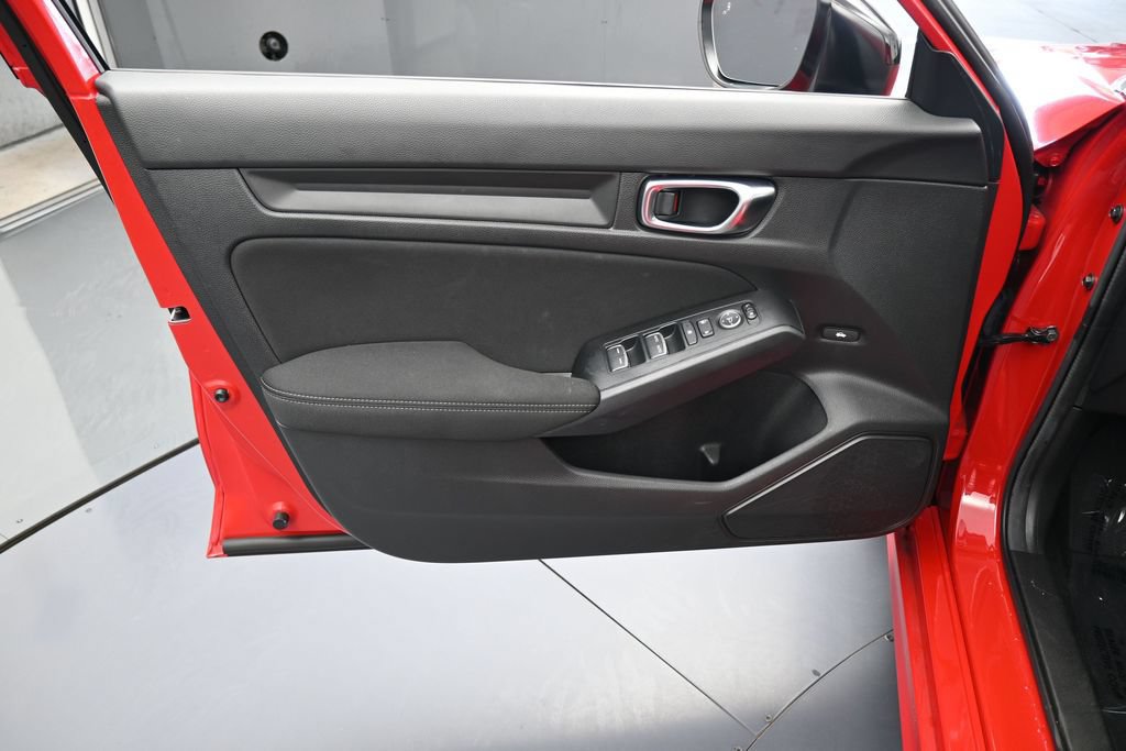 Used 2025 Honda Civic Sport image 13