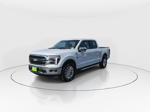 Certified 2025 Ford F150 Lariat w/ Equipment Group 501A Mid image 4